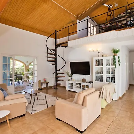 059 Jupiter Villa *